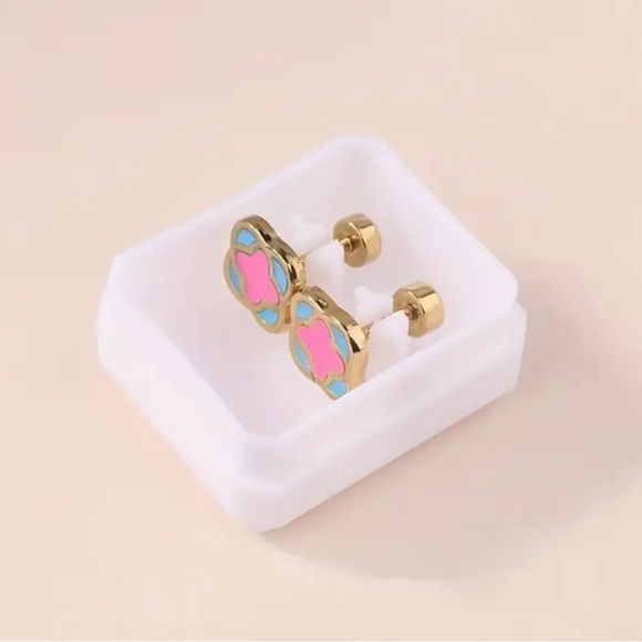 NEW! Vibrant Four-Leaf Clover Multicolor Stud Earrings🩷🩵🖤🤍 - Picture 2 of 8